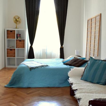 פראג Wellness Apartments Florenc מראה חיצוני תמונה