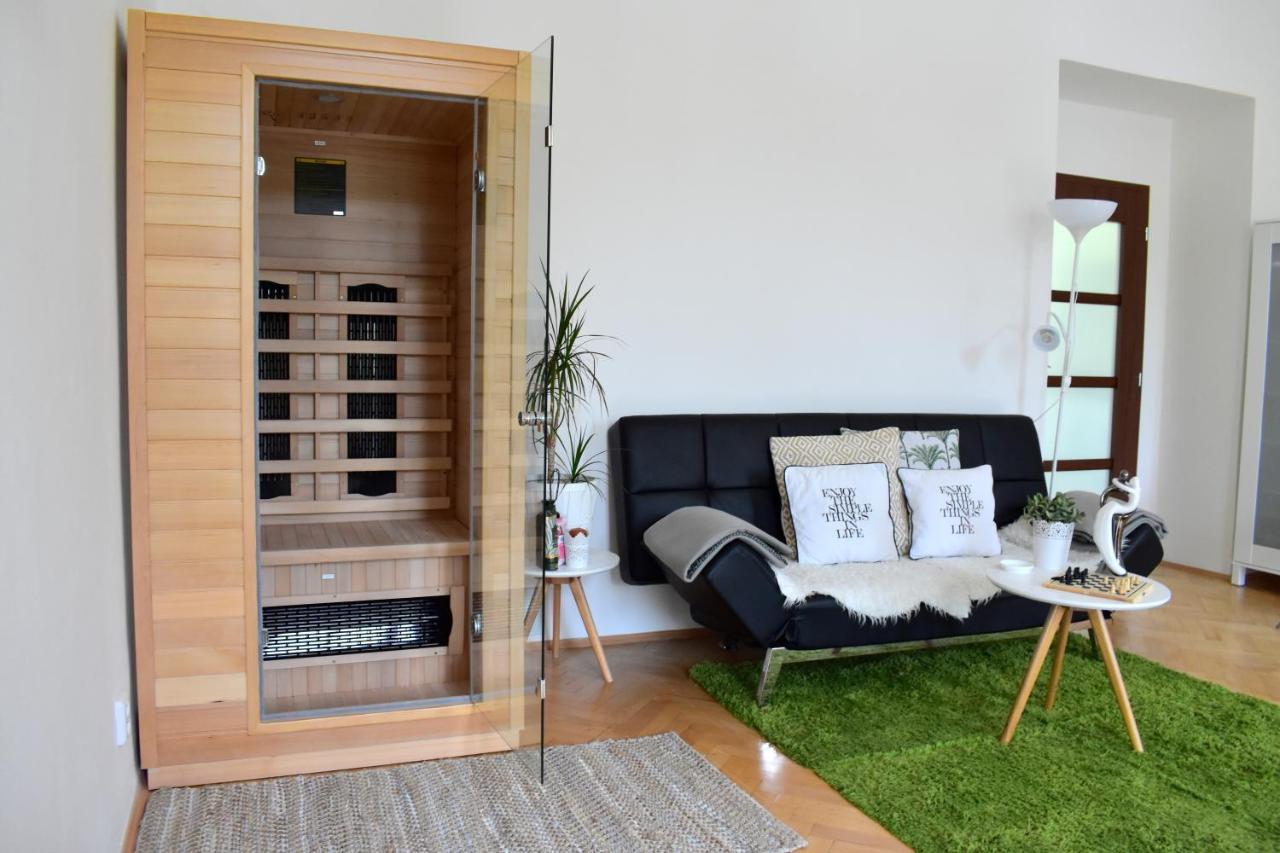 פראג Wellness Apartments Florenc מראה חיצוני תמונה