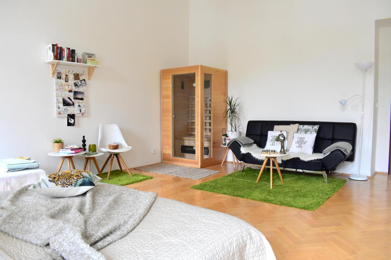 פראג Wellness Apartments Florenc מראה חיצוני תמונה