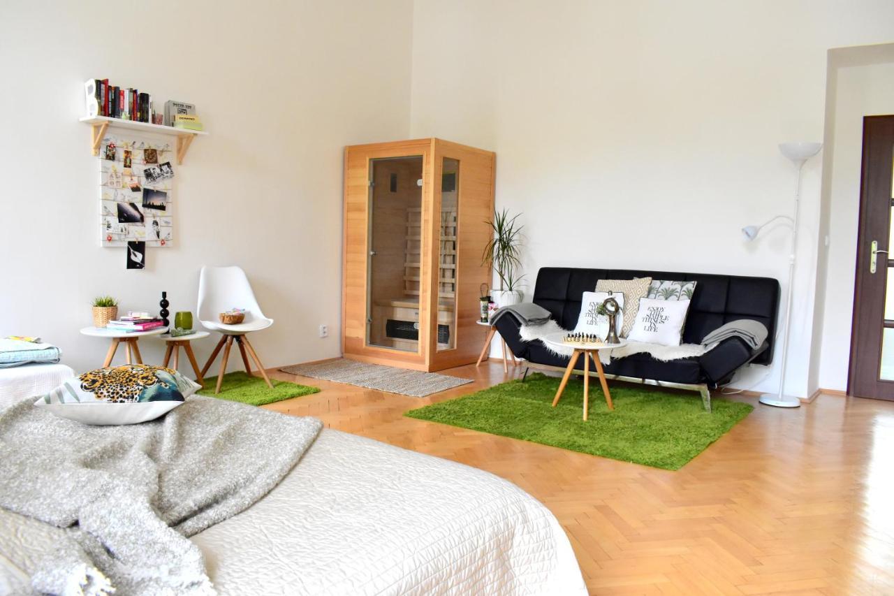 פראג Wellness Apartments Florenc מראה חיצוני תמונה