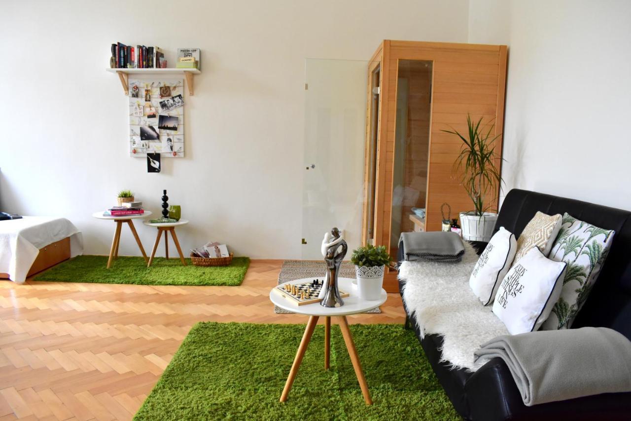 פראג Wellness Apartments Florenc מראה חיצוני תמונה