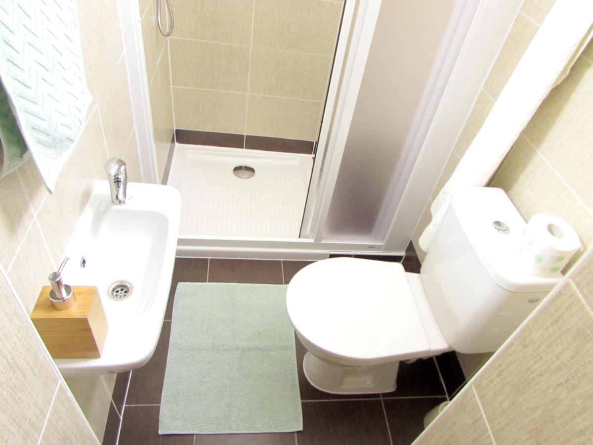 פראג Wellness Apartments Florenc מראה חיצוני תמונה