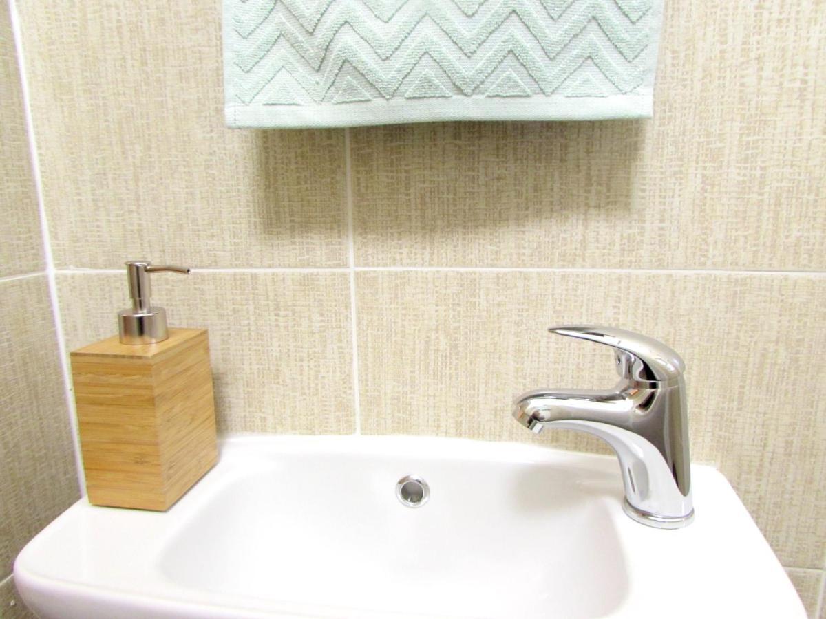 פראג Wellness Apartments Florenc מראה חיצוני תמונה